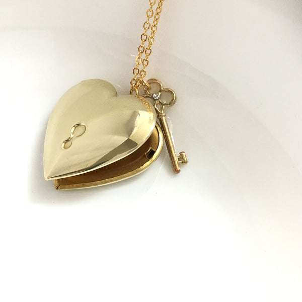 heart locket and key cubic zirconia necklace