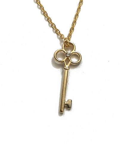 tiny gold key necklace
