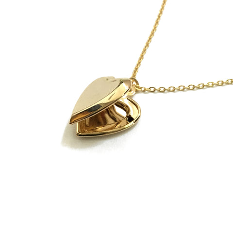 Gold plated heart shaped locket necklace