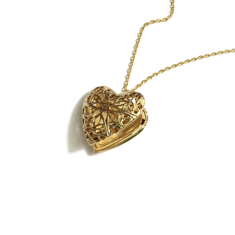 gold plated heart filigree locket