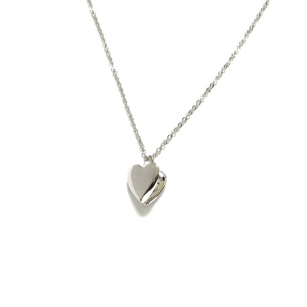 Plain silver plated heart shaped locket necklace
