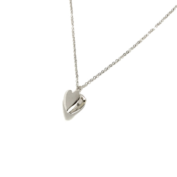 Plain silver plated heart shaped locket necklace